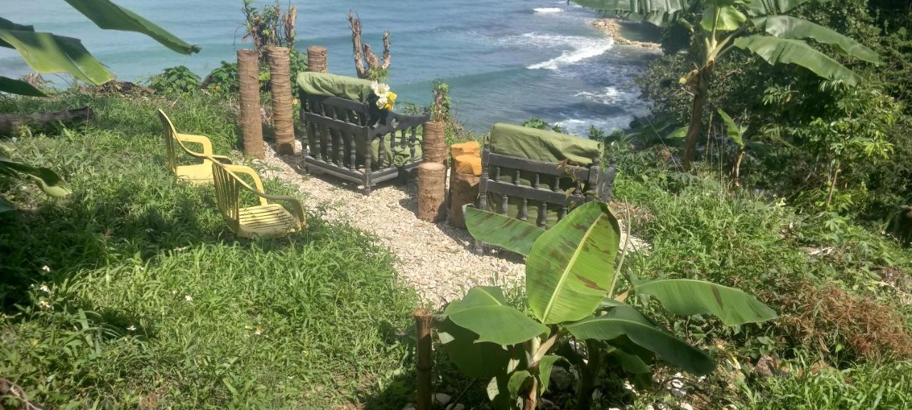 Treehouse Above The Beach Port Antonio Esterno foto
